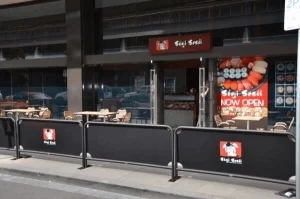 how to install cafe barriers